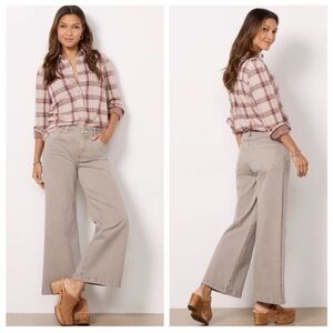 Evereve Kut From The Kloth Meg Wide Leg Fab Ab Coffee Cream Jeans size 10